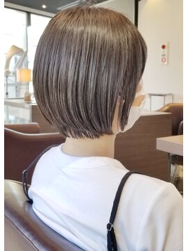 フロア(FLOOR) #レイヤーボブ#レイヤーボブ#金沢文庫FLOOR八木