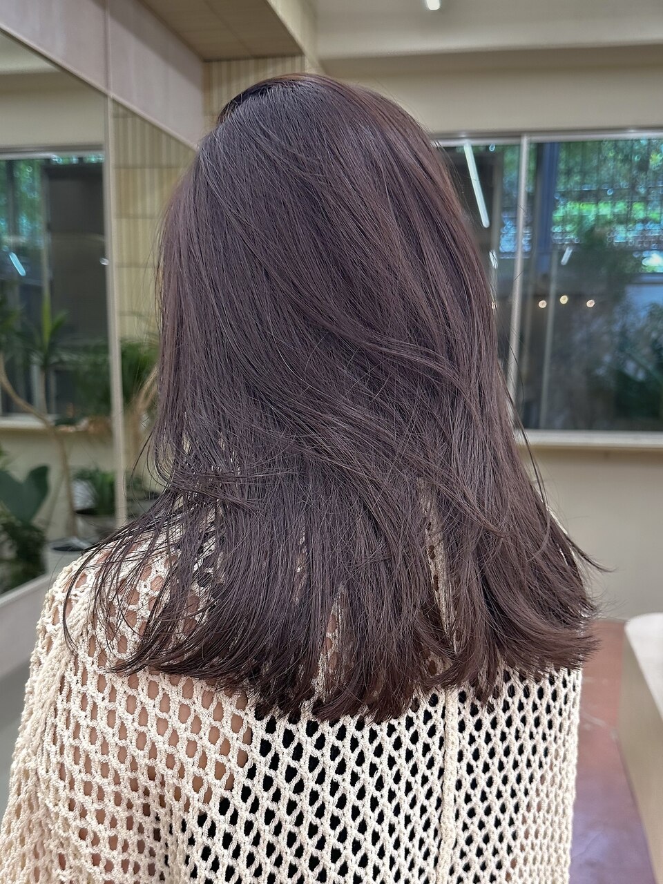 2026年冬】ブリーチなし ラベンダーグレージュの髪型・ヘアアレンジ