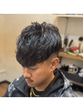 ディスイズザバーバー(This is The BarBer) スキンフェード