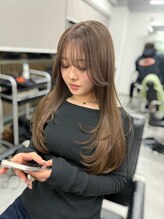 MIA／柔らかなカラーと大人可愛いレイヤーが好評