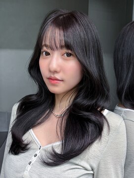 韓国ヘアロング黒髪グレージュ前髪カット顔周りレイヤー_F0810