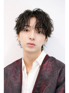 オーシャントーキョーウエスト 心斎橋 (OCEAN TOKYO WEST) シャドウパーマシースルーラウンドマッシュ波巻きパーマウルフ