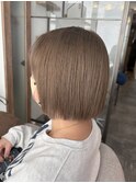 ミルクティーベージュ