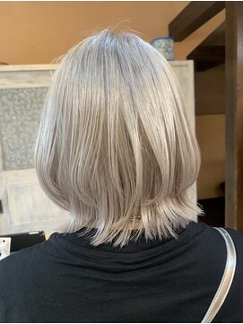 モアムー(Moremuu) 【りえ】ハイトーンカラー