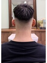 ケーエムシーセントラルルーツ(KMC Central Roots)&nbsp;フェード＆カット+眉カット