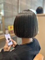 ヘアーオアシス ビオトープサン(Hair Oasis biotope SUN)&nbsp;【ツヤ感×まとまり】大人ナチュラルミニボブ