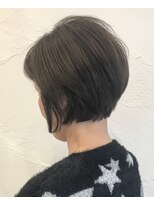 ウィロー(WILLOW)&nbsp;【WILLOW】前下がりショートボブ（井下貴史）