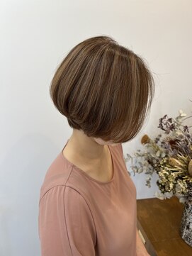 サラソージュ(SARA SO JU) ショートボブ