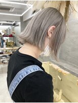 ソーコ 渋谷(SOCO)&nbsp;ハイトーンホワイトベージュグレージュケアブリーチ