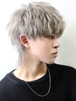 オーシャントーキョー ホワイト(OCEAN TOKYO WHITE) ソフトマッシュウルフ/ツーブロック/アッシュベージュ/雰囲気