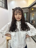 ナループロアオハナ(Nalu pu loa ohana) ロングパーマスタイル