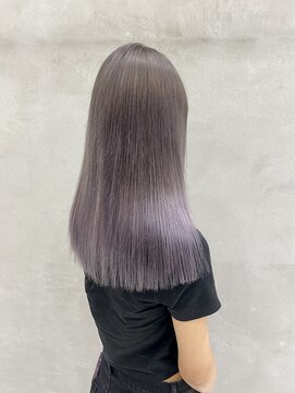 ウシワカマルエムティードット 富士宮店(USHIWAKAMARU MT.) グレージュグラデーション