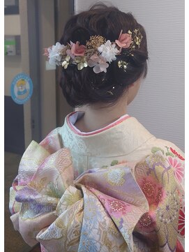 かぐや姫 エルモード フェレ美容室 行徳店 可愛い成人式アップヘアー