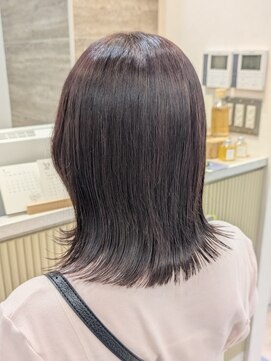 ポジ(poji) 外はねボブ　きりっぱなし　韓国風　髪質改善トリートメント