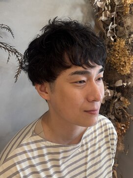 ヒトイロ(hitoiro) メンズニュアンスパーマ
