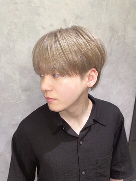 リン モアナバイヘッドライト 武蔵小杉2号店(lynn Moana by HEADLIGHT) メンズ　ミルクティーグレージュ