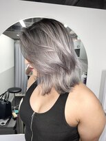 エゴ 池袋(EGO) ホワイトシルバーボブ