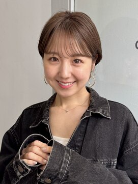 クロト(Clotho) 大人可愛い◎ミニマムショート×グレージュカラー