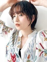 ニド(Nido.)&nbsp;大人ショートウルフ×透け感レイヤー