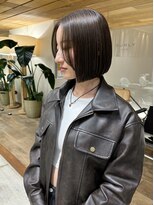 ラロ(raro)&nbsp;丸みボブサイドバングオリーブグレージュ