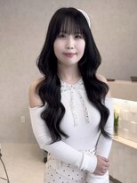 ネア(nea)&nbsp;レイヤーカット×くびれ巻き