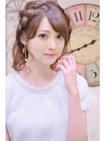 メイズ(MAZE) ミディアムの編みこみアレンジ【メイズ東中野・鍛原志行】