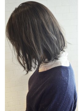ヘアーメイク トレコローリ(hair make trecolori) 【trecolori】ブリーチしない3D色彩学カラー×グレージュ