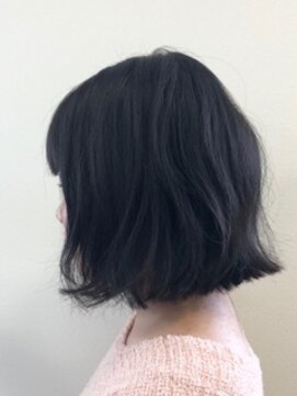 ヘアーズ エム美容室 切りっぱなしボブ