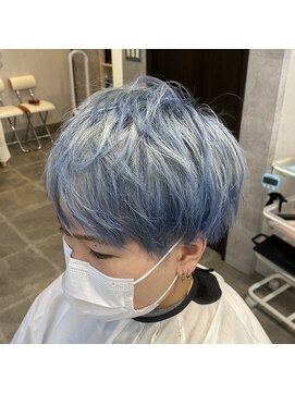 キャラ シャローネ 池袋(Chara Chalone) ホワイトブルーアッシュグレーマッシュ【池袋/本松】