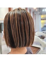 バサ 鷺ノ宮店(BASSA)&nbsp;【佐々木　カラー】大人ボブ×ハイライトカラー