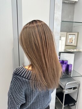 ルネ 北千住(Renee) ミルクティー_オルチャンヘア_ダークグレージュ_ワンホンヘア