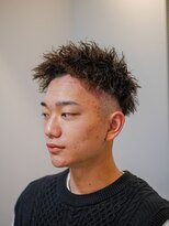 グットルーズトウキョウ(GOOD LOOSE TOKYO) バーバースキンフェードハードツイストパーマBARBER