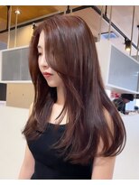 ライリー(riley)&nbsp;レイヤーカット×艶感レッドブラウン