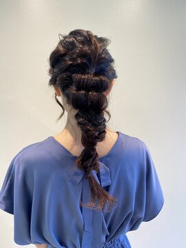 エスト 小倉(est) お呼ばれヘアー編みおろし