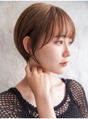 大人可愛い20代30代40代黒髪前下がりひし形小顔ボブ丸みショート