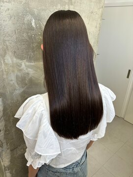 キング 梅田(K!ng) 縮毛矯正髪質改善ハイライトレイヤーカット梅田美容室エクステ