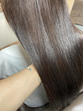 ユーリカ リチェルコ 四天王寺前夕陽ケ丘店 髪質改善縮毛矯正