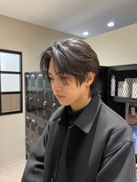 ステージ(STAGE)&nbsp;センターパートウルフ　センターパート　ニュアンスパーマ