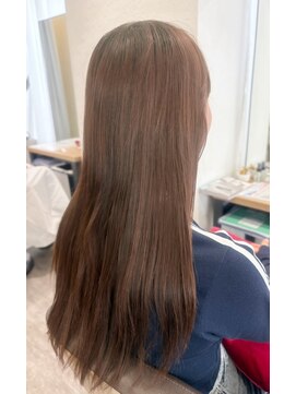 ウイ バイ ファースト 北四番丁店(u'i by first) ロングレイヤー スタイル