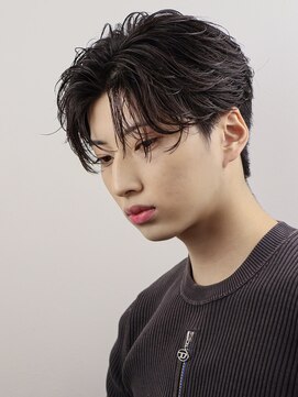 オーシャントーキョー 原宿(OCEAN TOKYO) 韓国ヘアニュアンスパーマコンマバングセンターパート黒髪