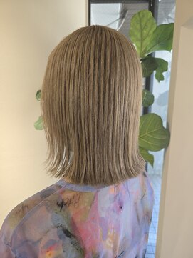 ロンドウェグ(RONND weg) ぱつっとハイトーン