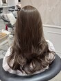ティディ(Tidi) ロングヘアも担当してます!カラーの色味にこだわり調合します!