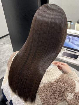 ピリオド 赤坂(Period.) ロングヘアーチョコレートカラー上級髪質改善　赤坂見附