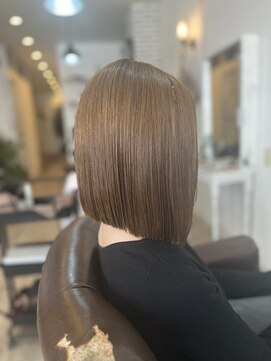 クッキー ヘアーアンドメイク(COOKIE Hair&Make) 【COOKIE】品よくまとまる 美フォルムストレートボブ