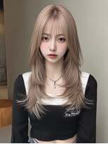 レア 新越谷(LEA) 柔らかストレートレイヤー × ミルクティーベージュ