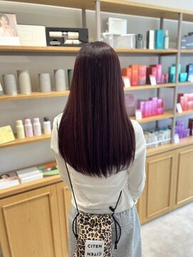 リル 新浜店(LiL) ボルドーカラー葉田2