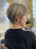 シャンプーボーイ 佐賀(SHAMPOO BOY)&nbsp;艶と透明感を叶える白髪ぼかしカラー【ショートスタイル】