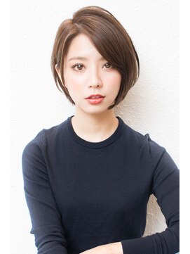 モニカ 西宮北口(Monica) 前下がりボブ・  内巻きワンカール・  ボブショート・暗髪