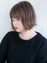 ルティア(Lutia)&nbsp;切りっぱなしボブ 外ハネスタイル