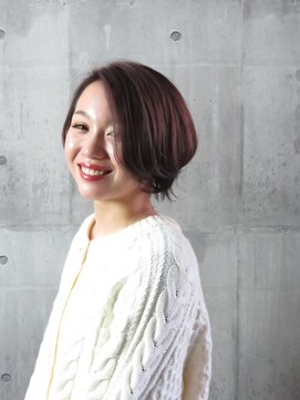 イルスティーロ(iLL_steeLo) ＜iLL_steeLo＞ハイトーンショートボブ